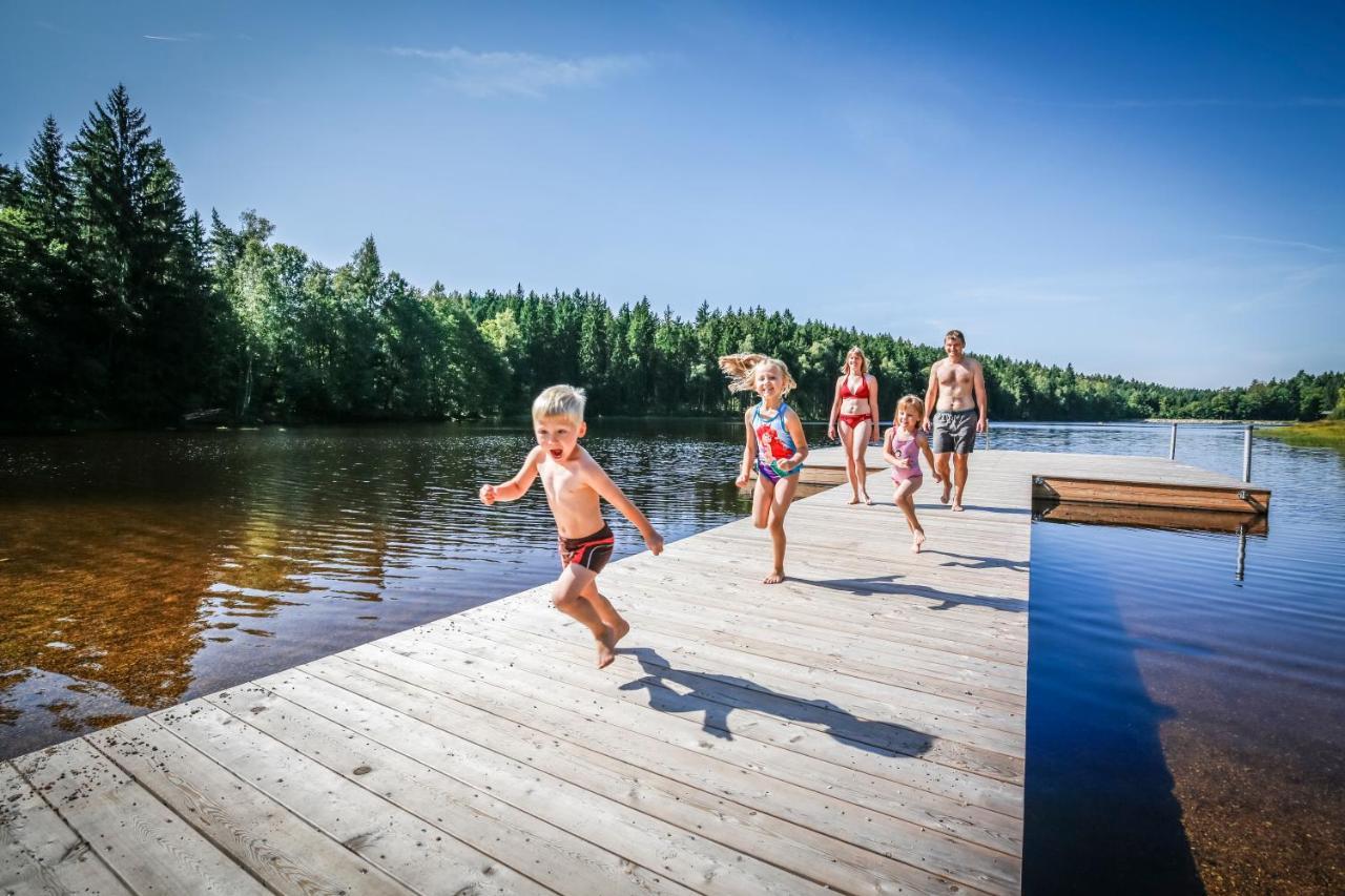 Freizeit- Und Campinganlage Gaisweiher Flossenburg Exteriér fotografie